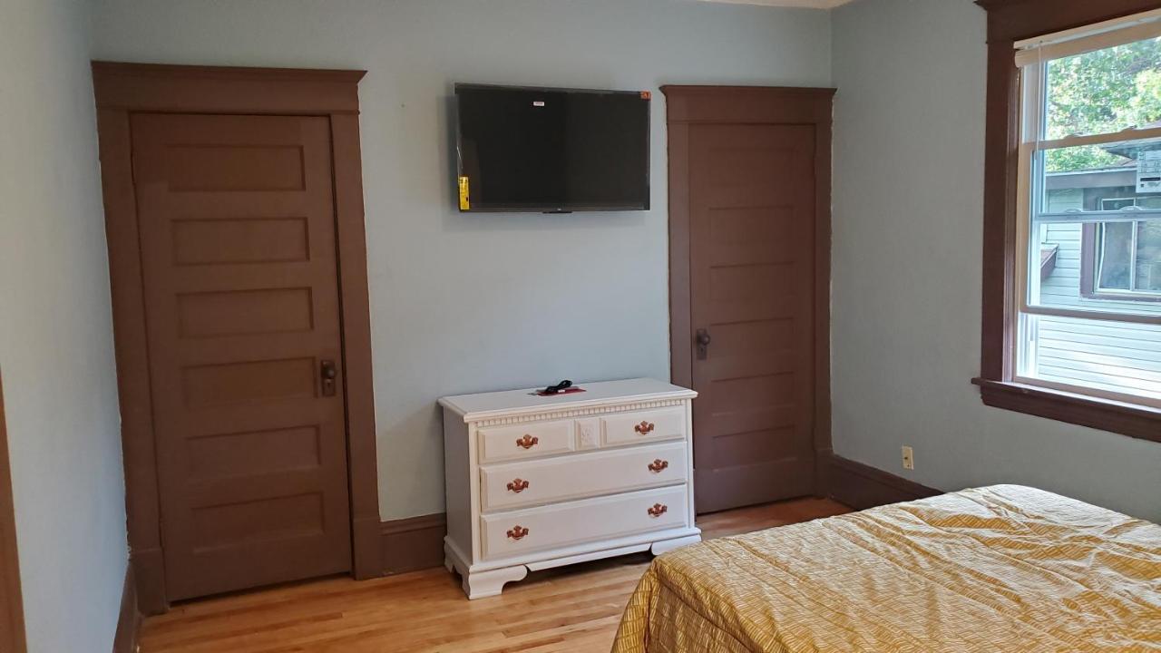 Ana Maria Del Azul Apartment Минеаполис Екстериор снимка