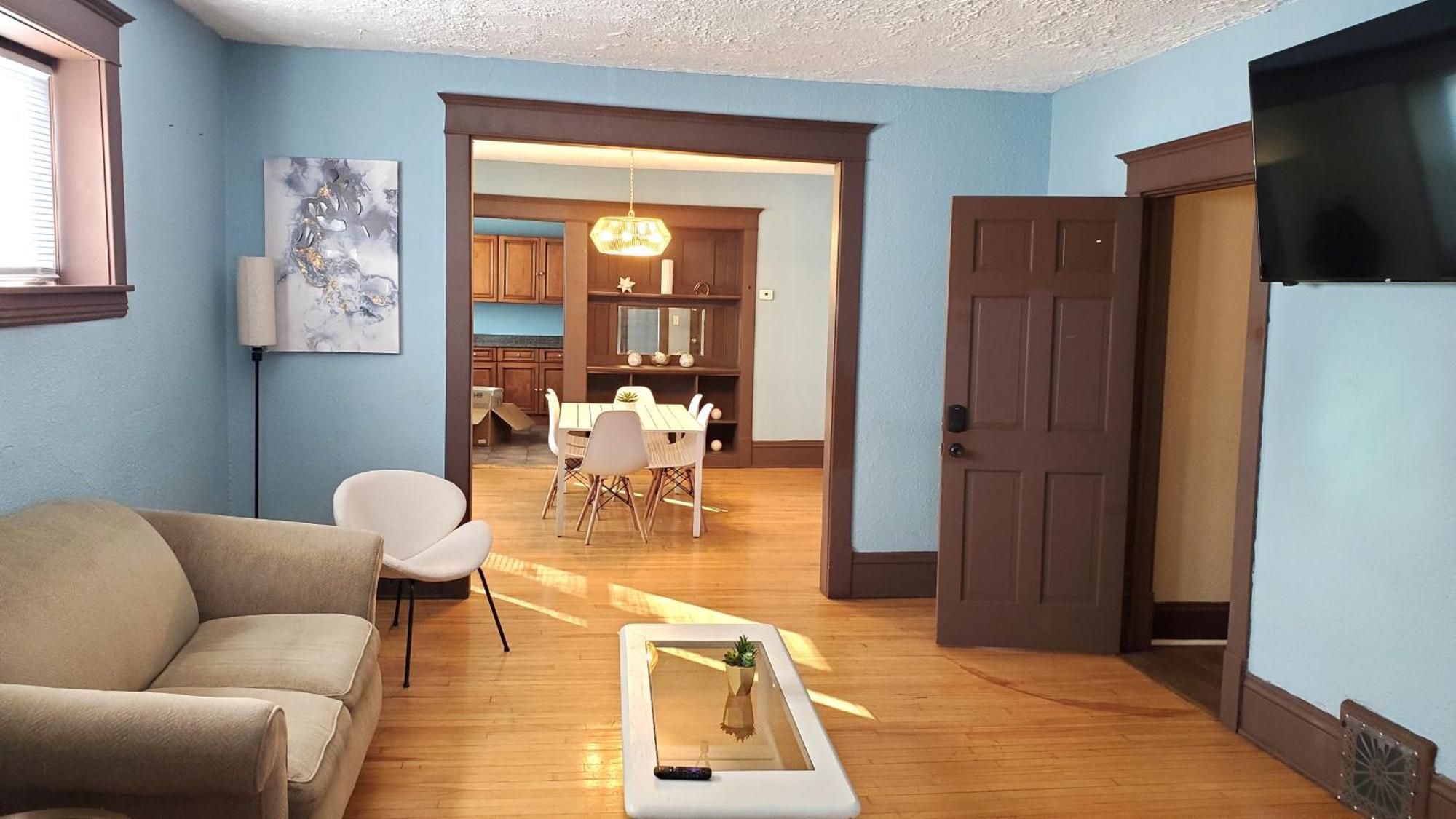 Ana Maria Del Azul Apartment Минеаполис Екстериор снимка