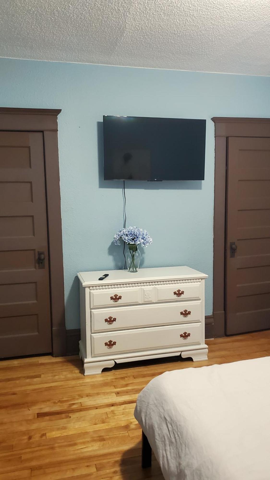 Ana Maria Del Azul Apartment Минеаполис Екстериор снимка