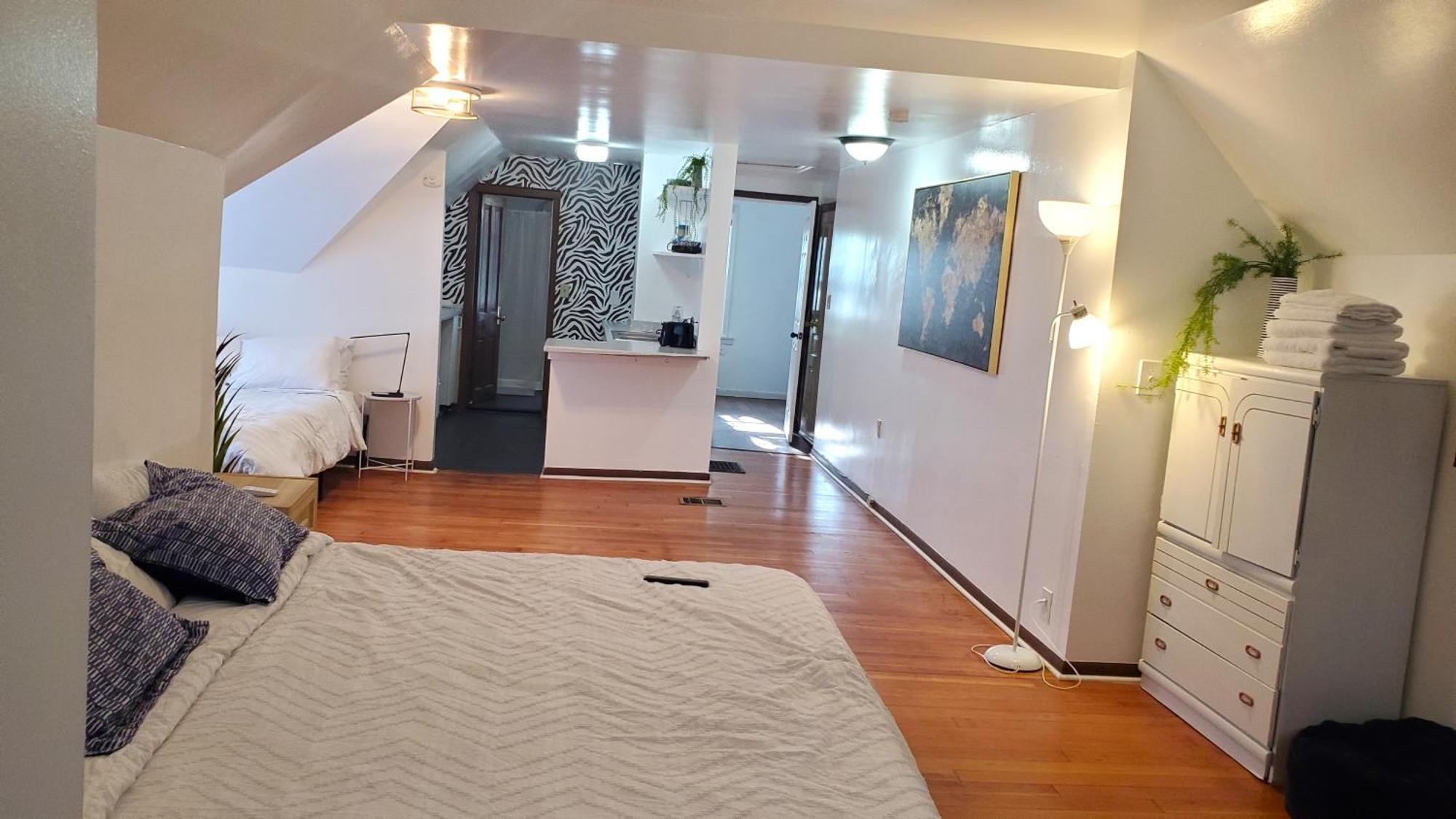 Ana Maria Del Azul Apartment Минеаполис Екстериор снимка